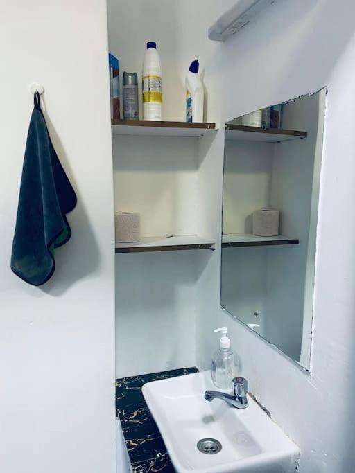 Arabel Studio Apartment 나뉴키 외부 사진